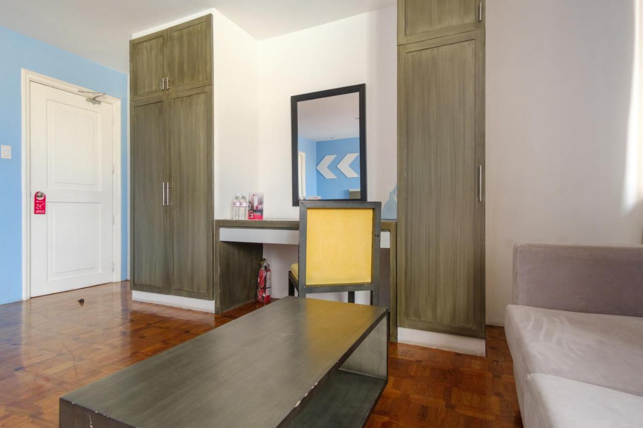 Reddoorz Plus @ Casino Street Makati Makati City Exterior foto